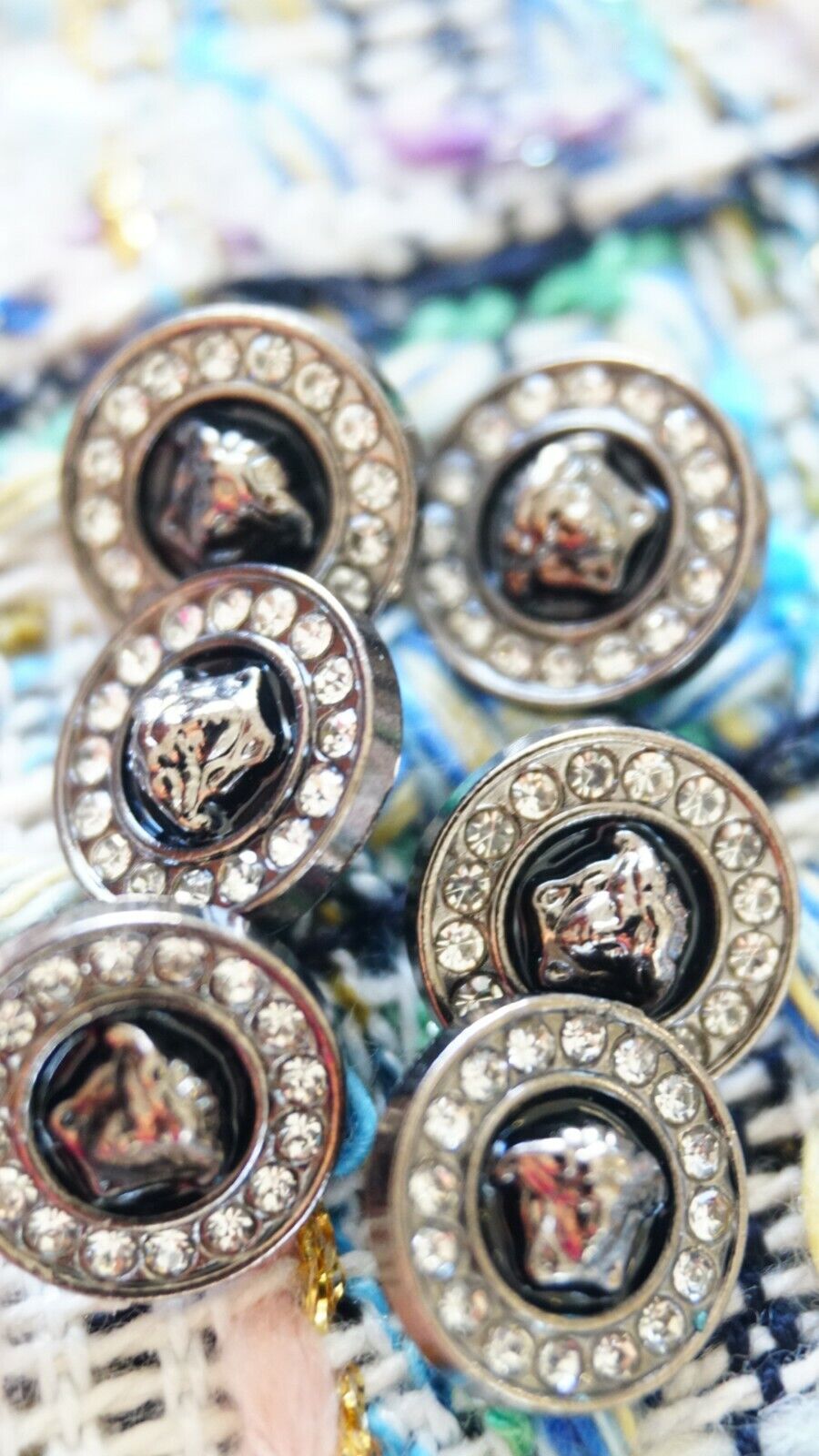 💋💅💜 100% VERSACE buttons 7 pieces    MEDUSA HEAD Silver  metal size 14 mm
