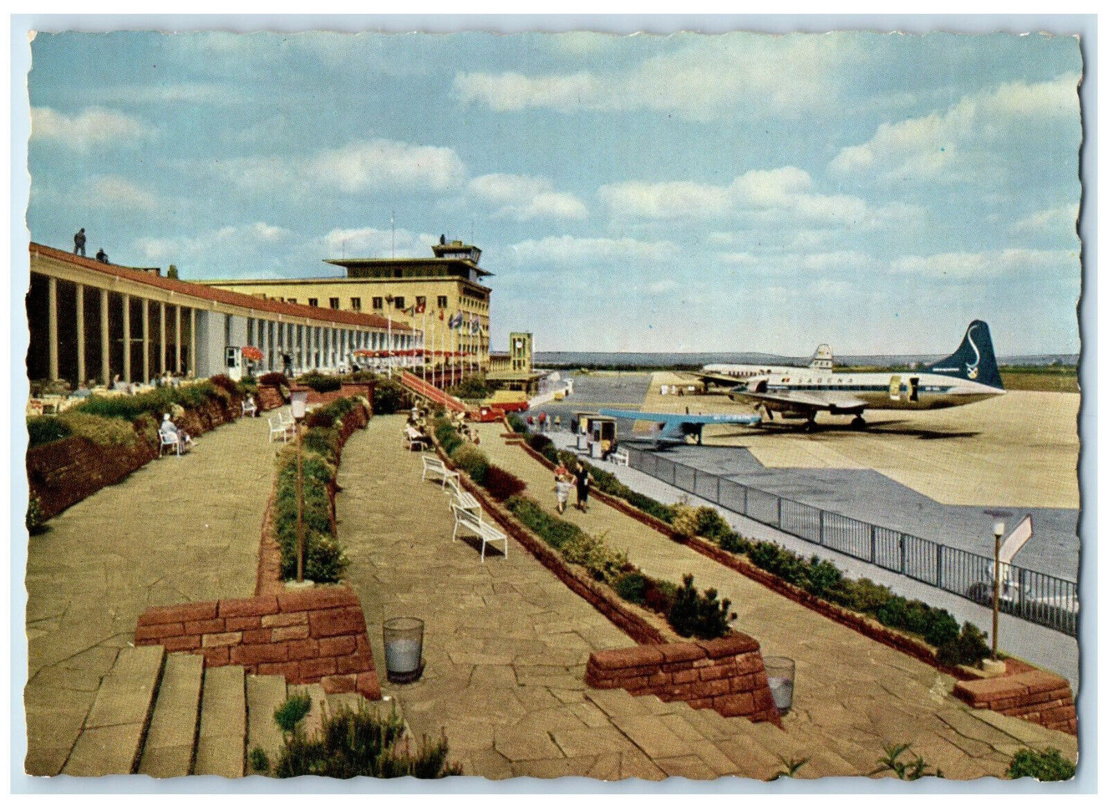 c1950's Fluqhafen Stuttgart Baden-Württemberg Germany Airplane Airport Postcard
