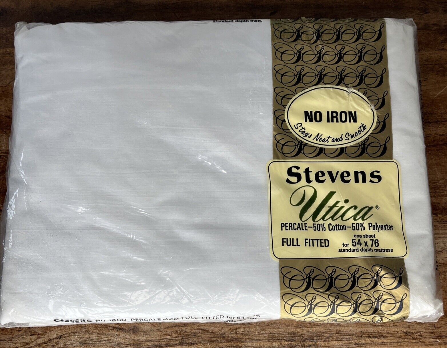 Vintage Stevens Utica Full Fitted Sheet Standard Depth