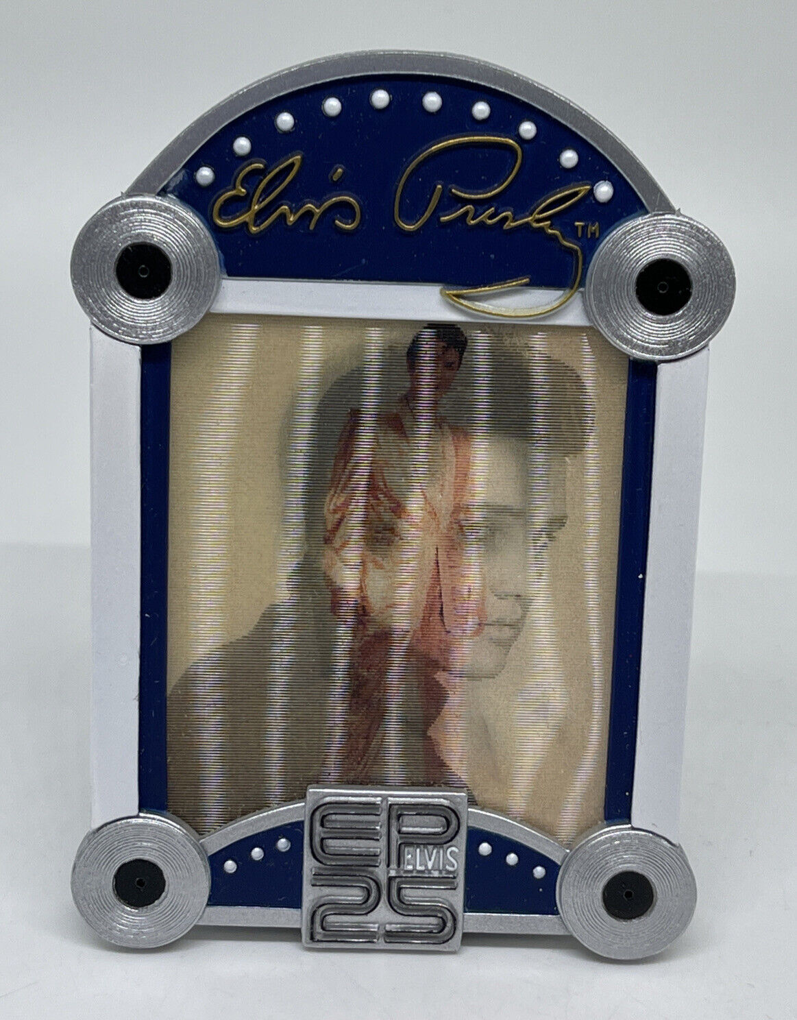 2003 Elvis Presley Juke Box Illuminated Musical Christmas Ornament 4\