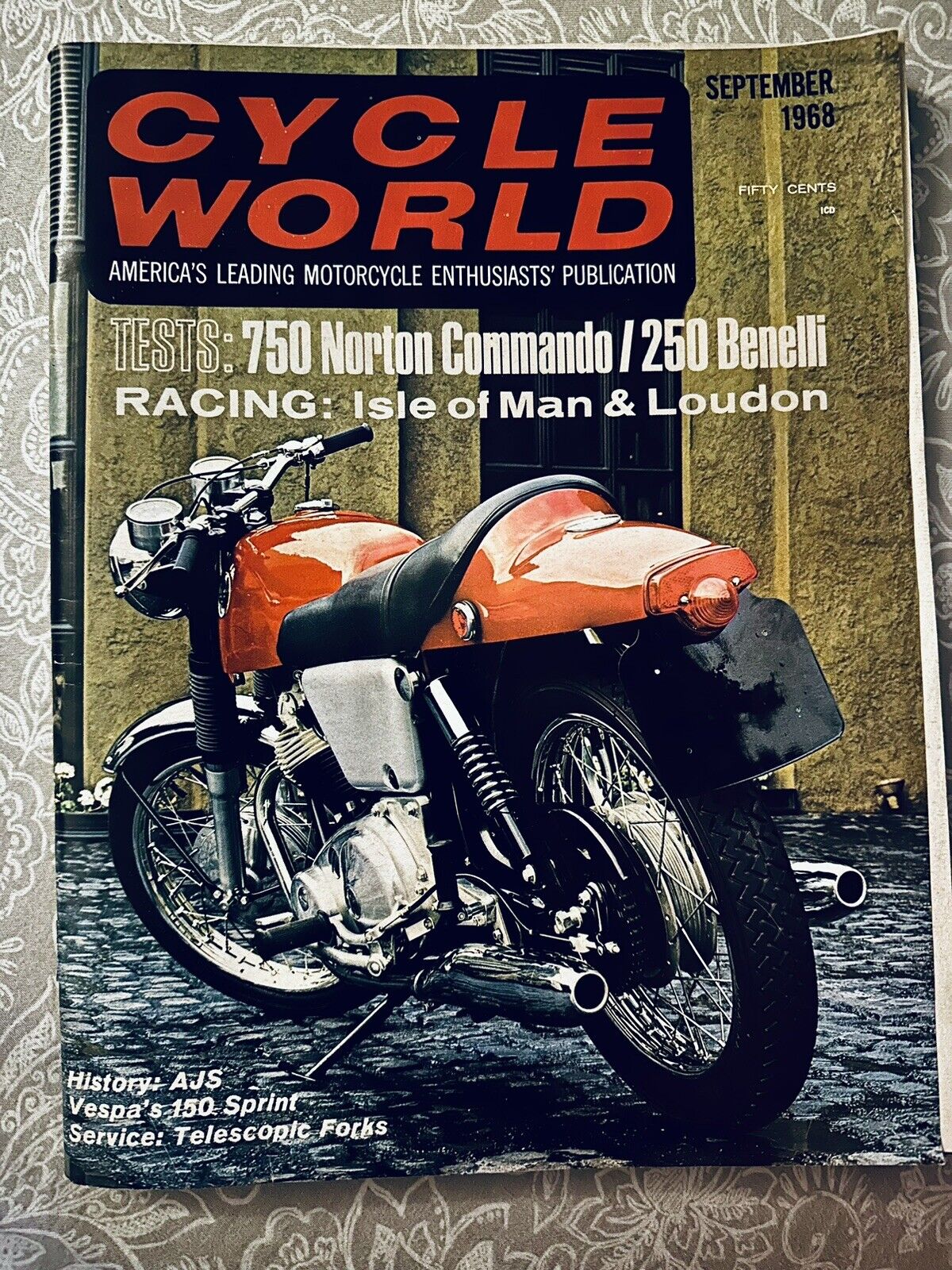 Cycle World Magazine  750 Norton Commando 250 Benelli Vespa B13614 9/68 vol 7 #9