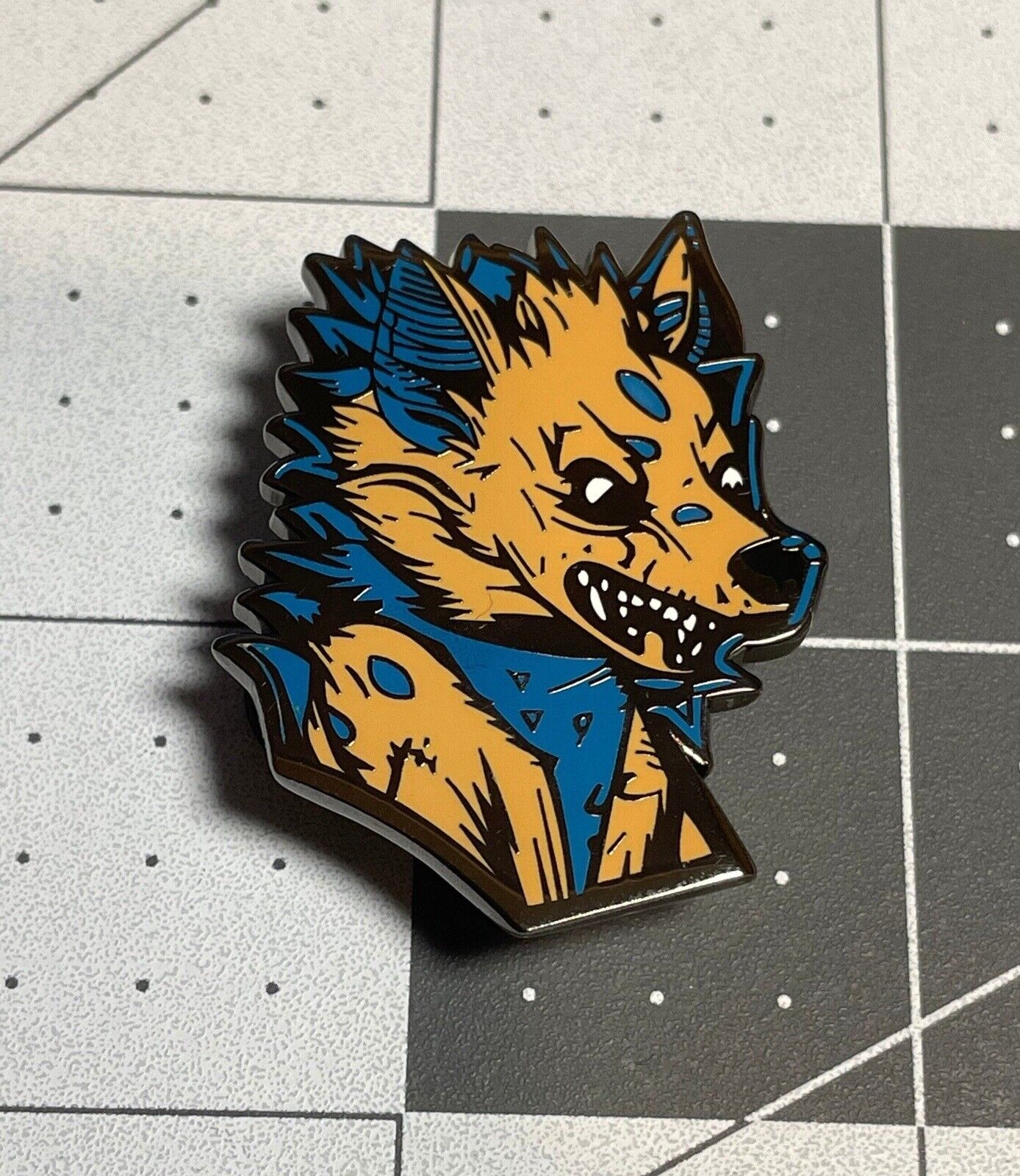 Spotted Hyena Angry Yeen Enamel Enamel Pin Fox Wolf Pokemon lapel pin