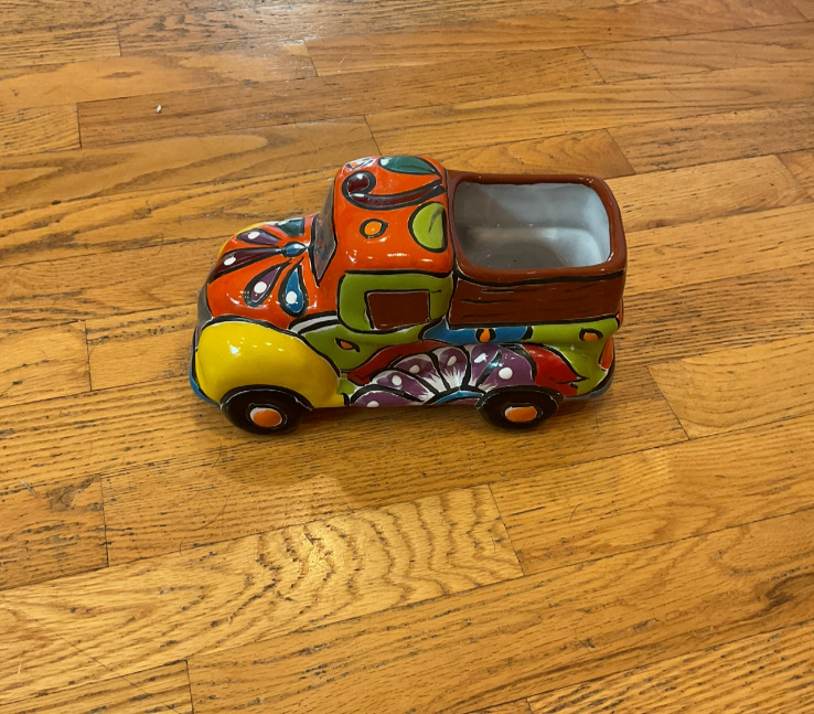 Talavera Pickup Truck - Mexican Pottery - Handpainted - Signed - 9\
