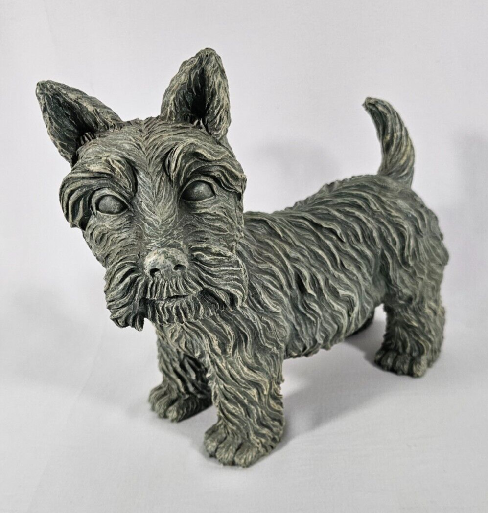 Scottish, Scotty Terrier Statue, So Cute. Scottie Dog