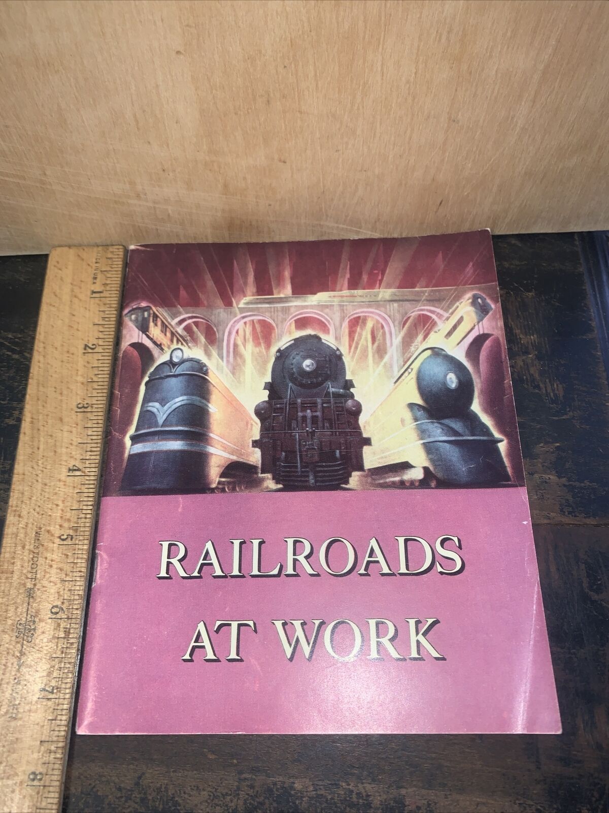 Railroads At Work 1951 (Picture Book) For School Children￼
