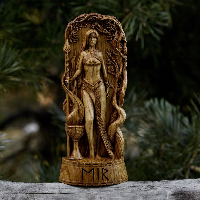 Wooden Statue of Eir - The Healing Whisper of Norse Pantheon New Gift