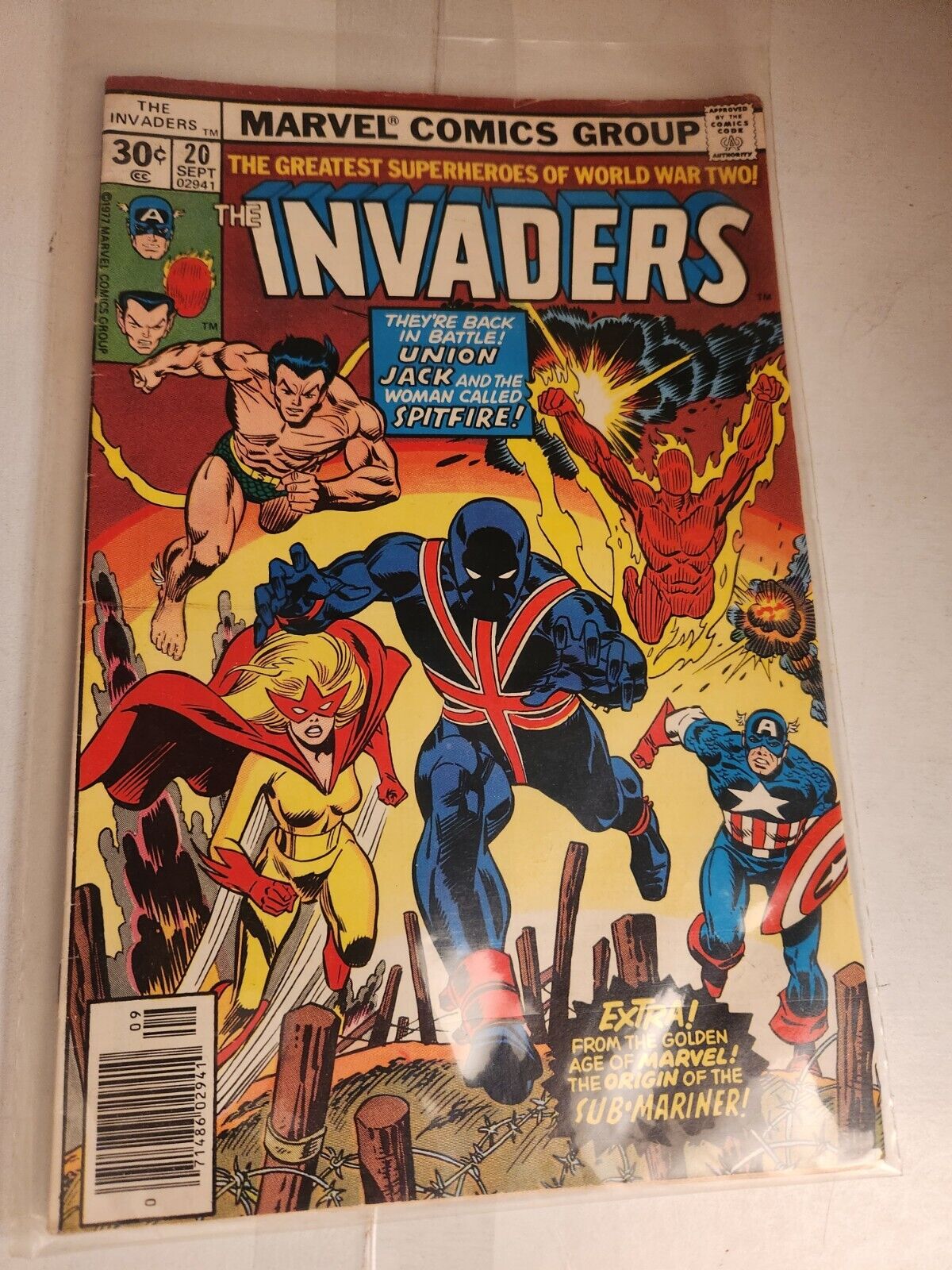 1976 Marvel Comic, The Invaders Comic Book Lot