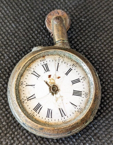 VINTAGE 1914 ARMY ARMY SILVER HAIRY POCKET WATCH GUSSET LIGHTER