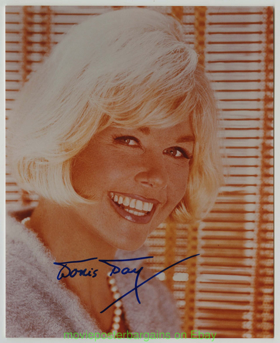 DORIS DAY Autographed PHOTO From the 1980's  8 By 10 Inch Color Head & Shoulders