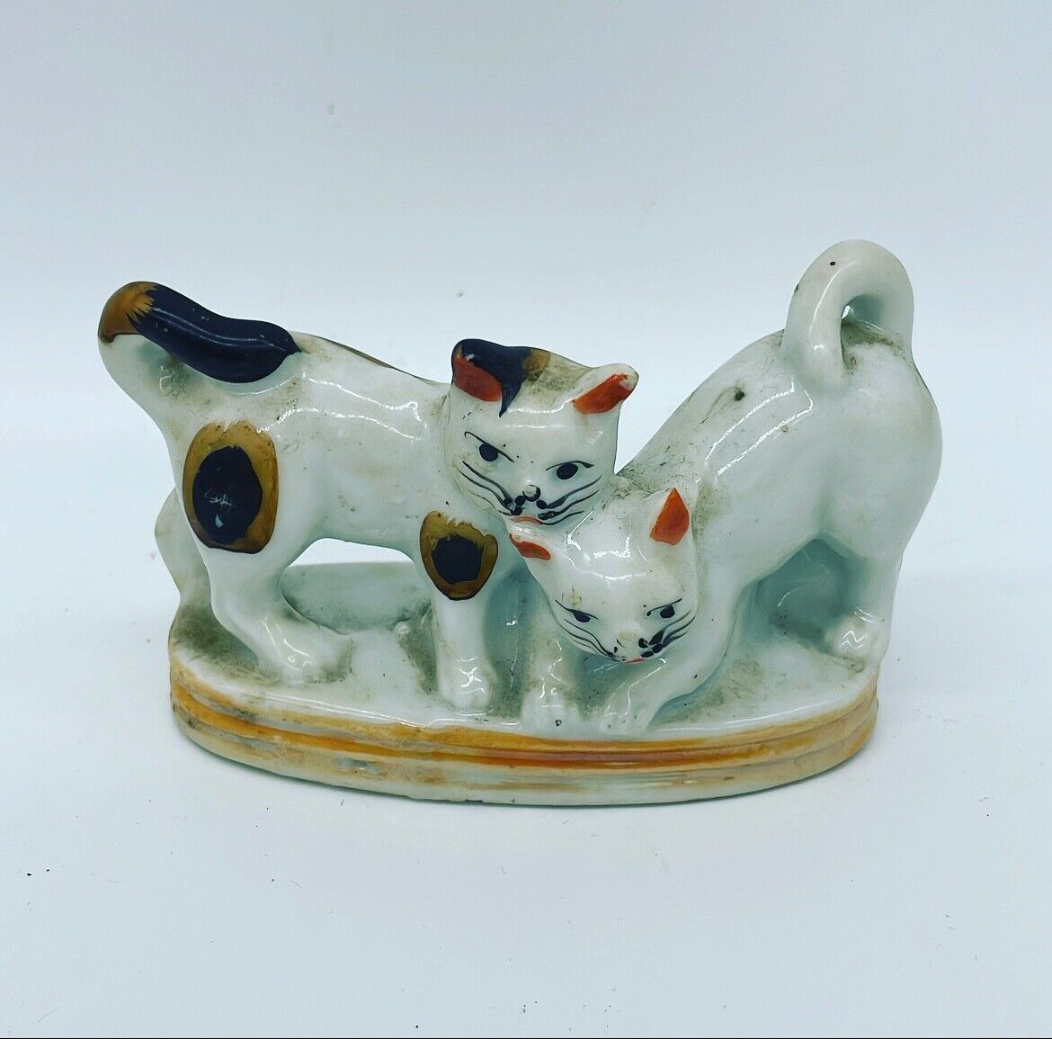 Vintage Two Cats on a Pedestal Made In Japan