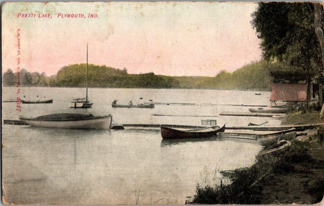 1908. PLYMOUTH, INDIANA. PRETTY LAKE. POSTCARD RC18