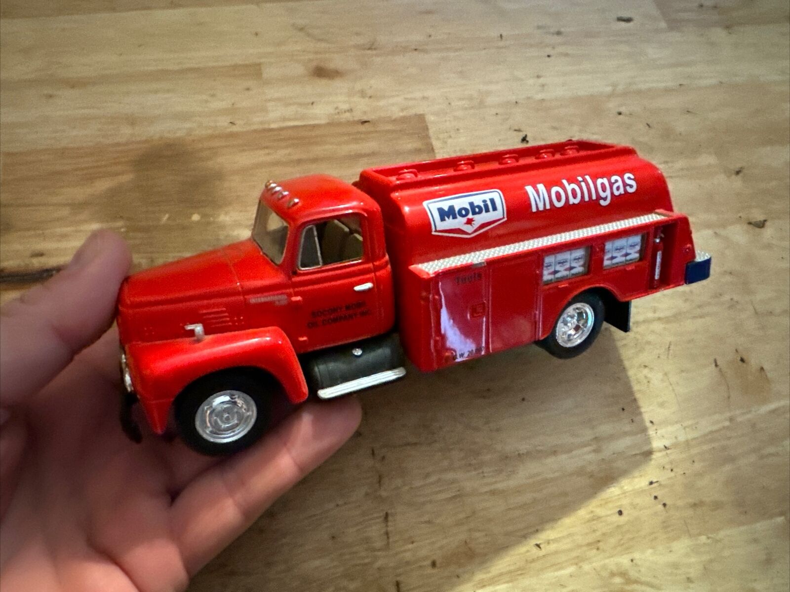 Mobilgas Piggy Bank Truck Socony Mobil Oil Car Auto 1957 Replica Toy Collector