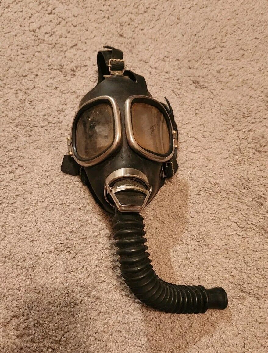 Antique Military MSA Mine Safety Appliance Gas Mask Pittsburgh, PA Patented 1921