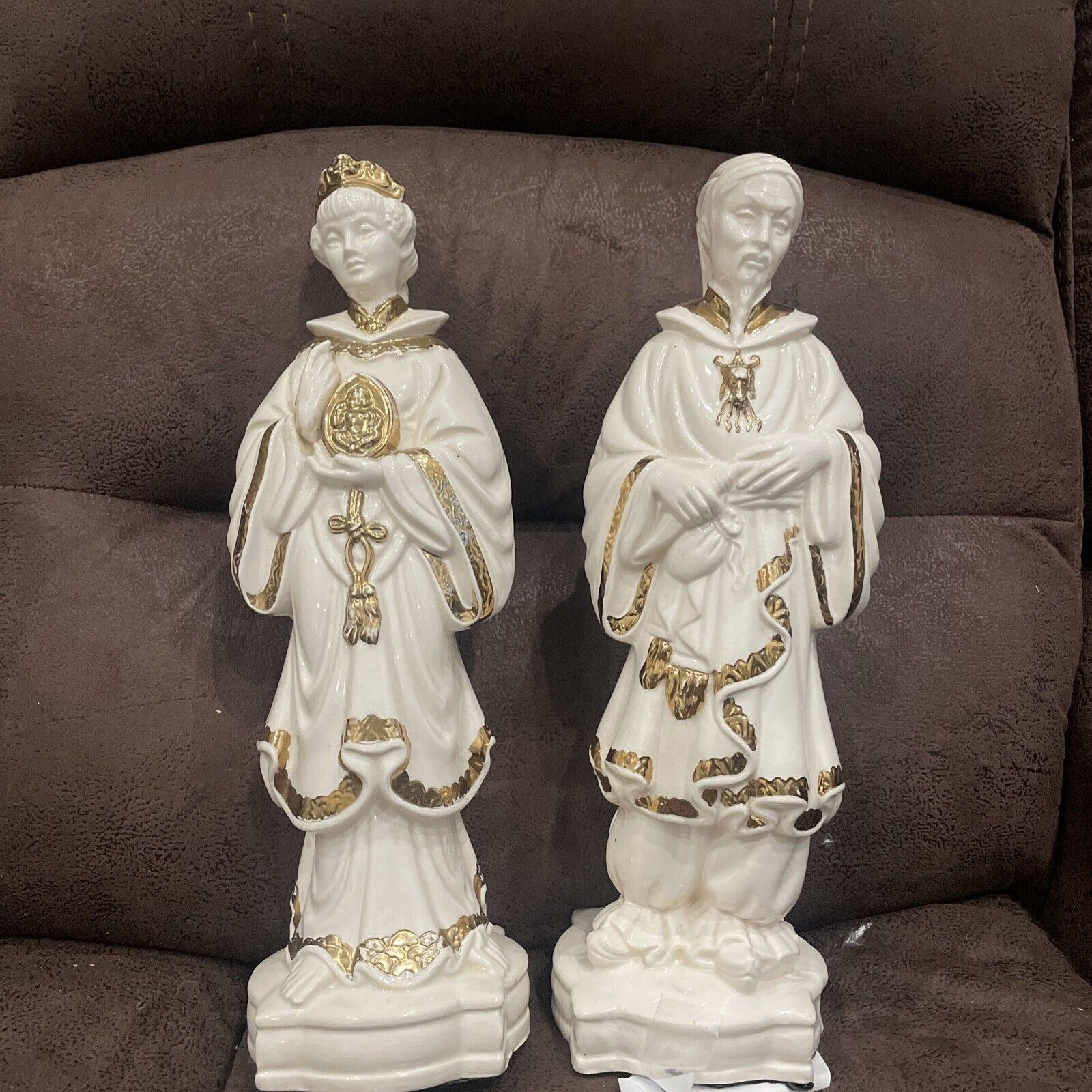 Vintage Holland Mold Chinese Emperor & Empress Statutes Check Pics For Hand