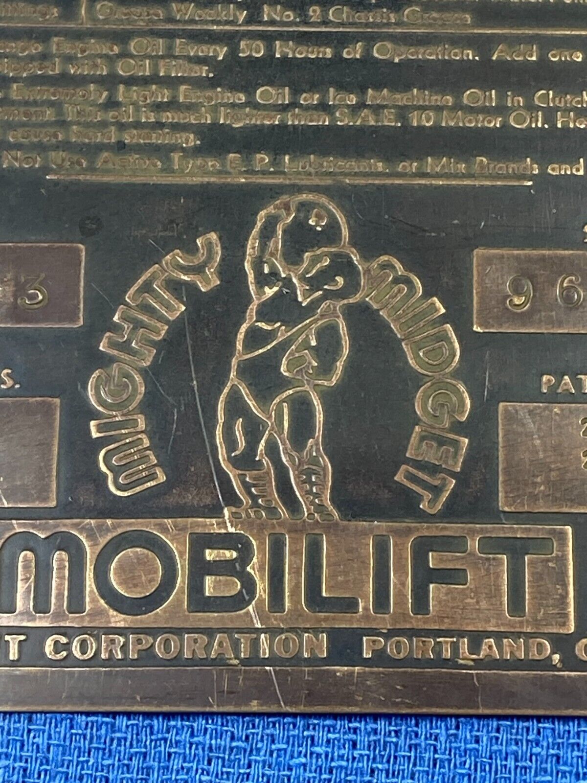 VINTAGE BRASS MIGHTY MIDGET MOBILIFT FORKLIFT LUBRICATION INSTRUCTIONS NAMEPLATE