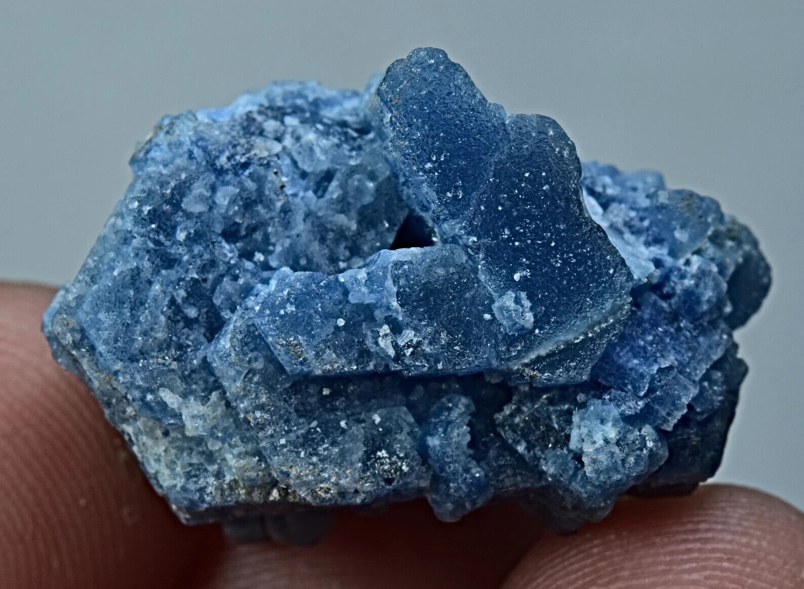 Unique Deep Blue Color Unusual Vorobyevite Beryl Rosterite Crystal 40 Carat
