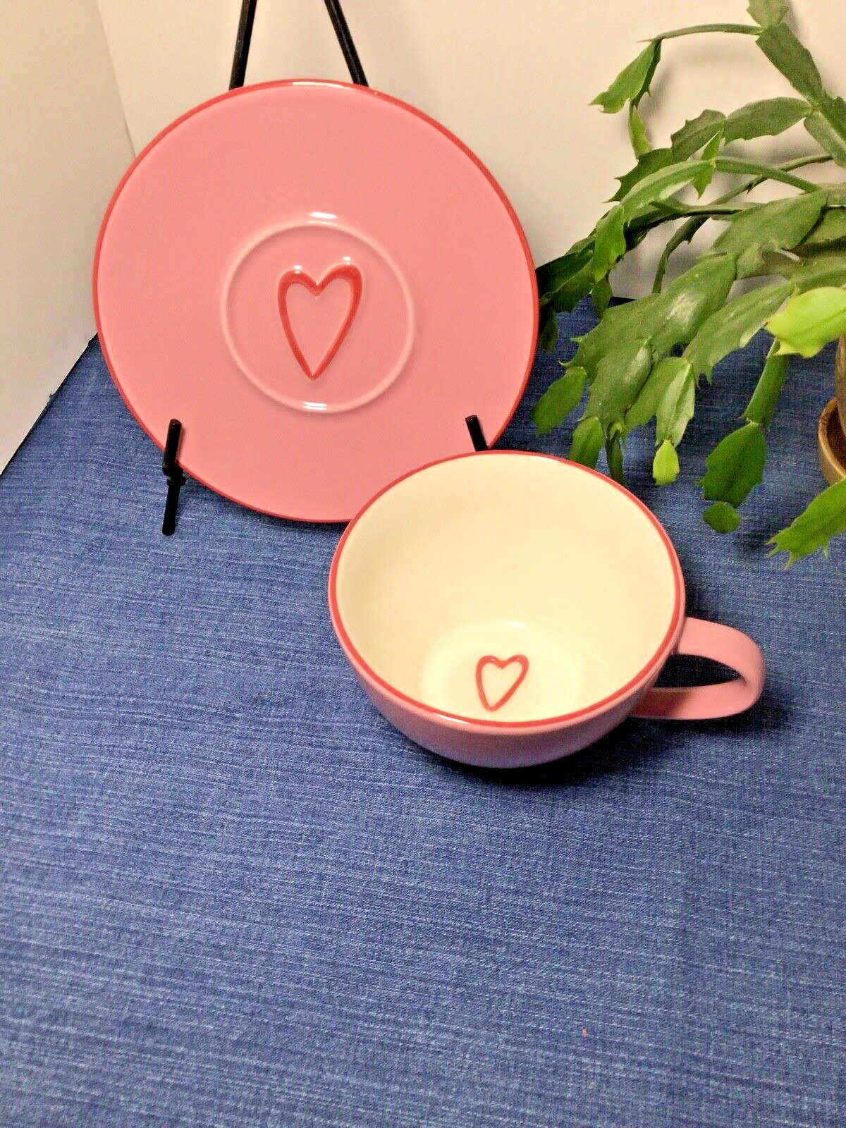 Vintage 2006 Starbucks Coffee Cup Mug Saucer Set Valentine\'s Day w/ Heart