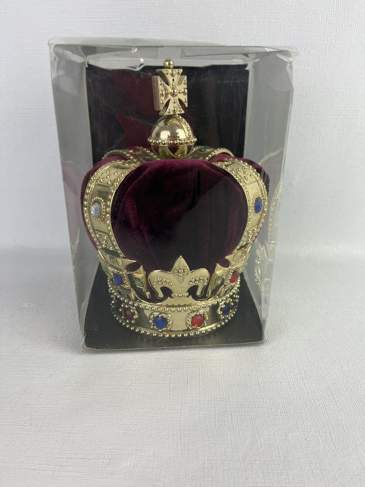 Queen Elizabeth II  Decorative Crown - Royal Collection Trust