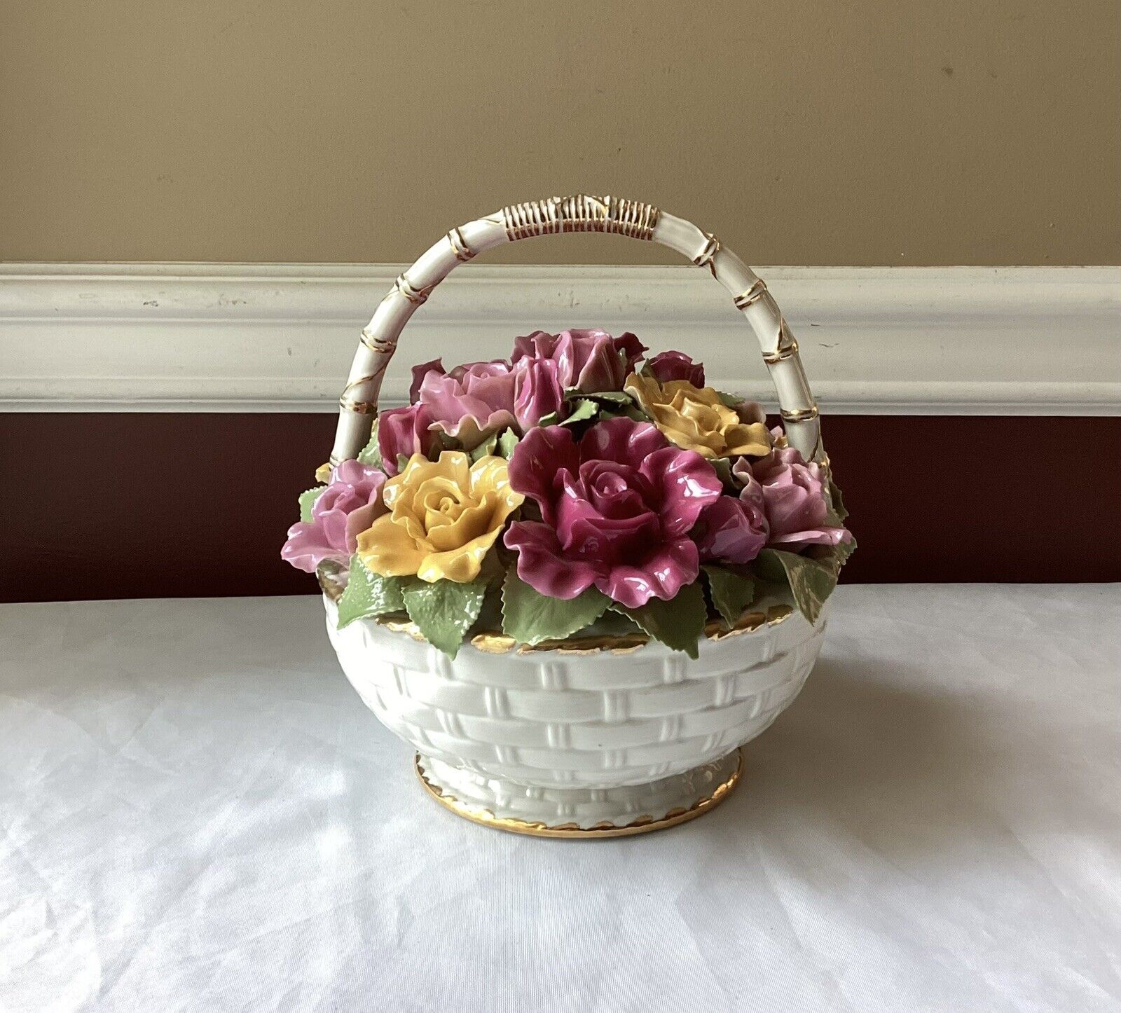 Large VTG Royal Albert Old Country Roses Flower Basket Music Box, Für Elise