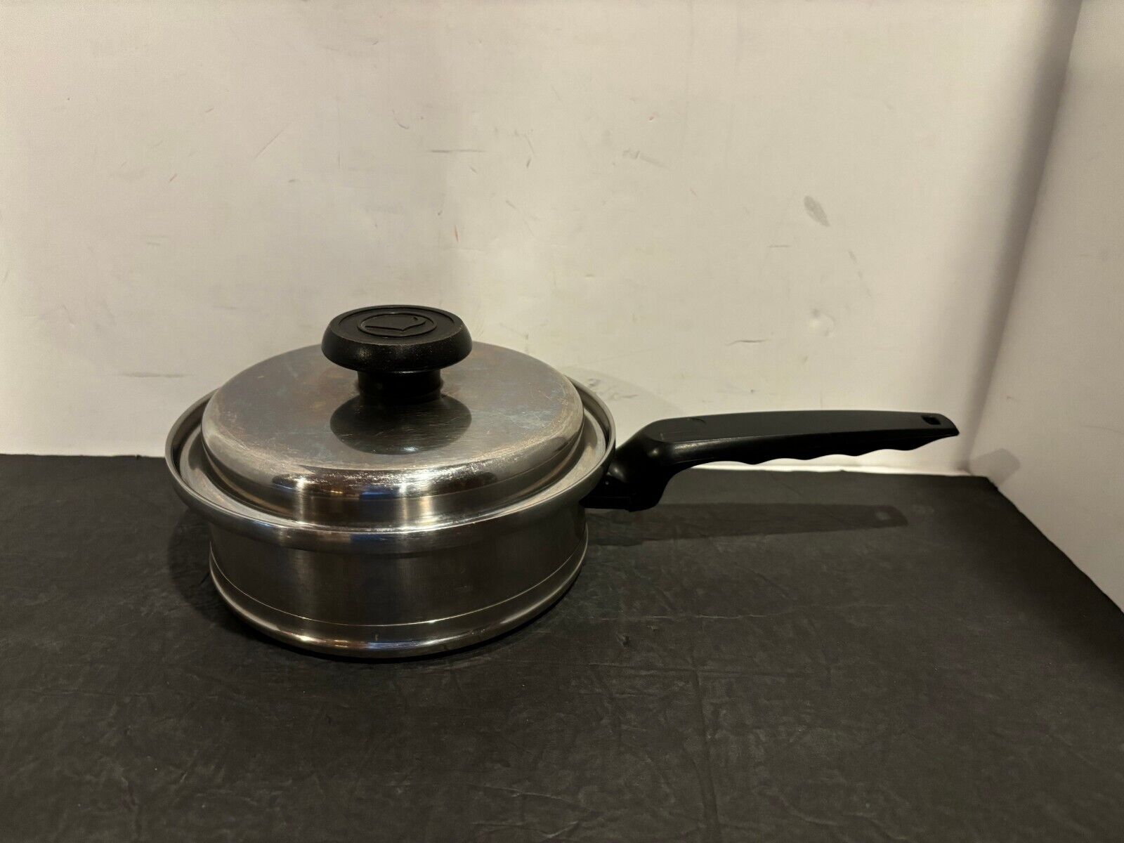 Vintage Lifetime Cookware Stainless Steel T304cc Sauce Pan Pot And Lid  1 1/2 Qt