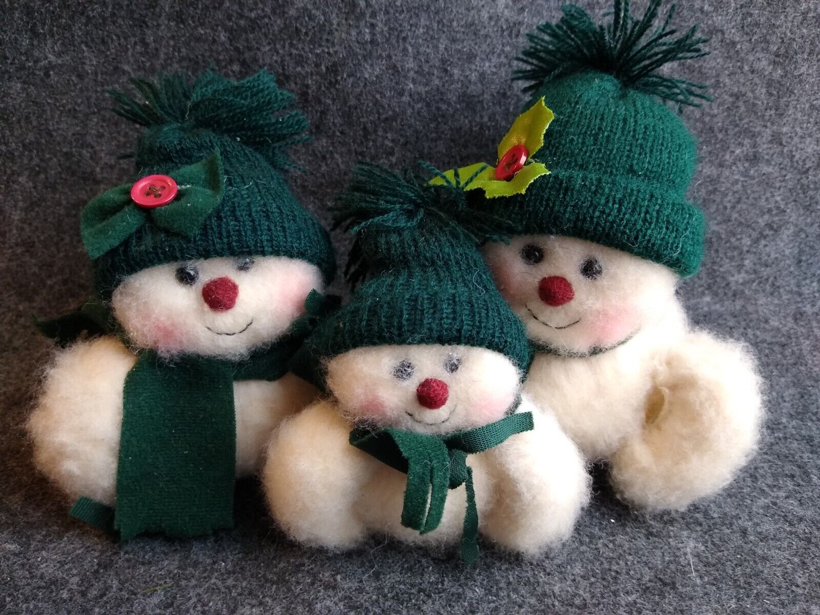 Vintage 3 Snowman Family Decoration Snuggling Together By Crazy Mountain