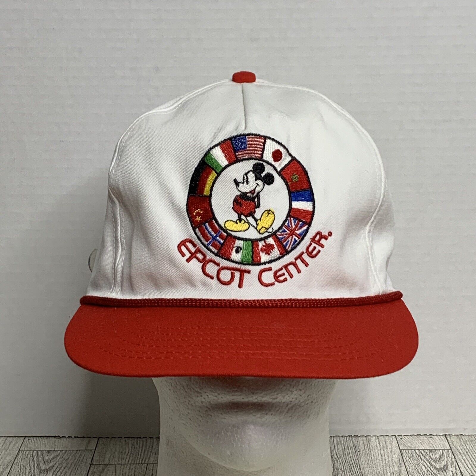 Vintage 80’s Disney Epcot Center Mickey strap-back rope hat white/red USA