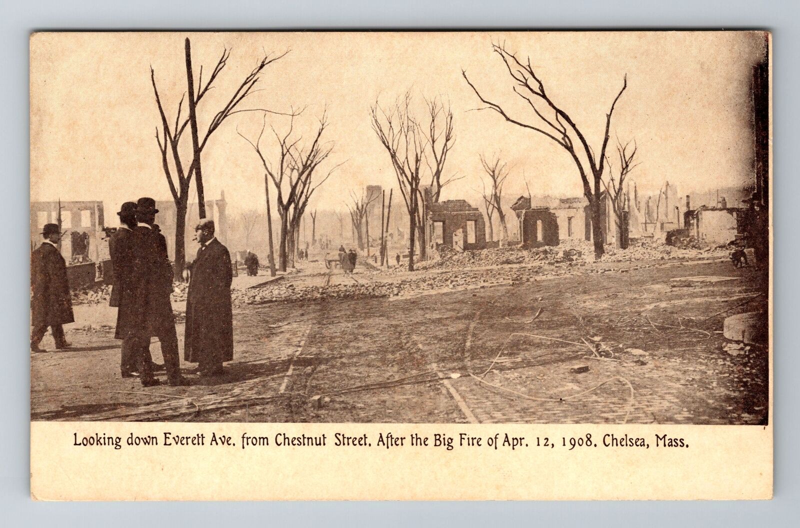 Chelsea MA-Massachusetts, Viewing Destruction After 1908 Fire, Vintage Postcard