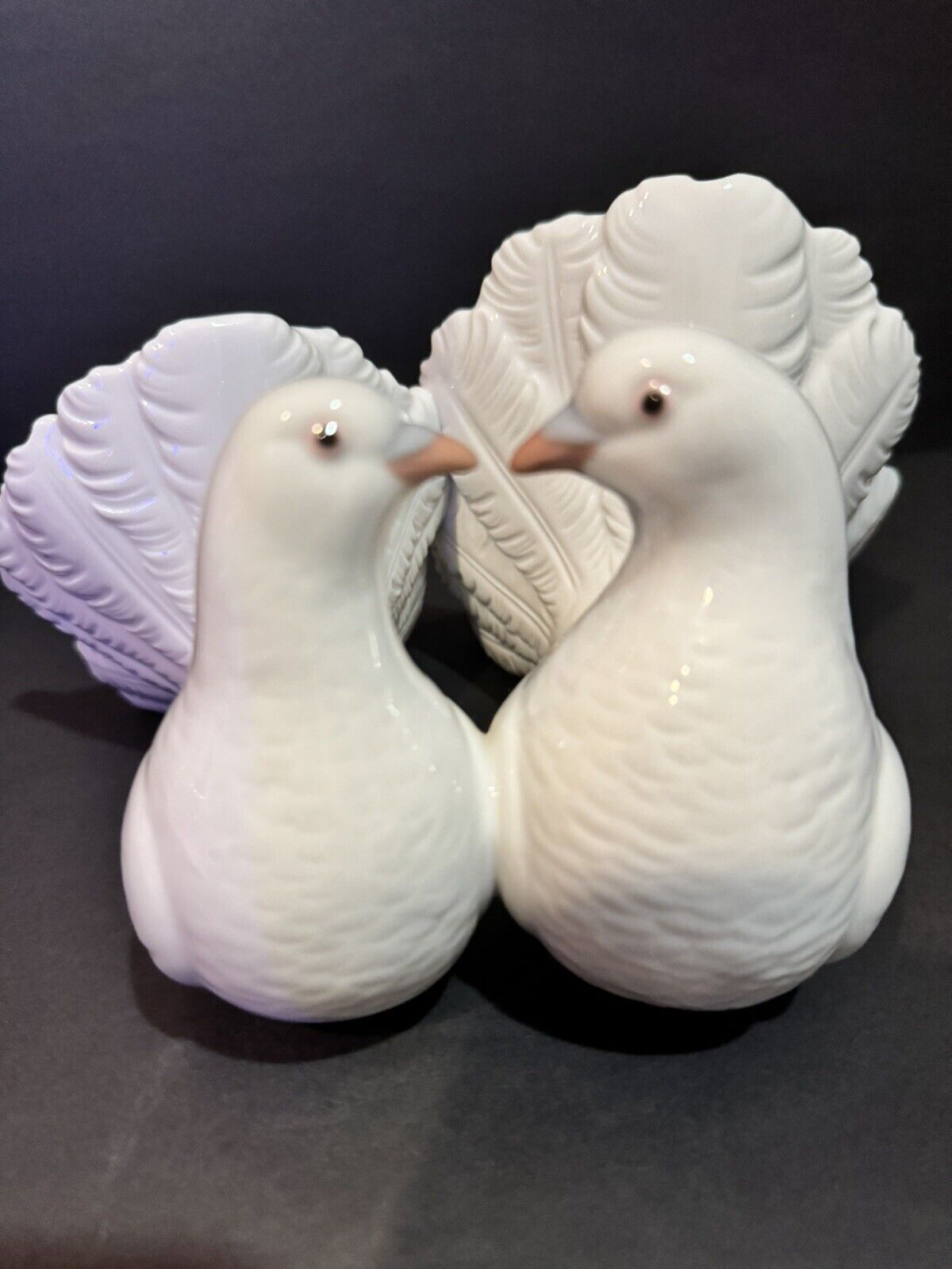 Lladro Retired Couple Of Doves #1169 Spain Fine Porcelain Mint Cond.