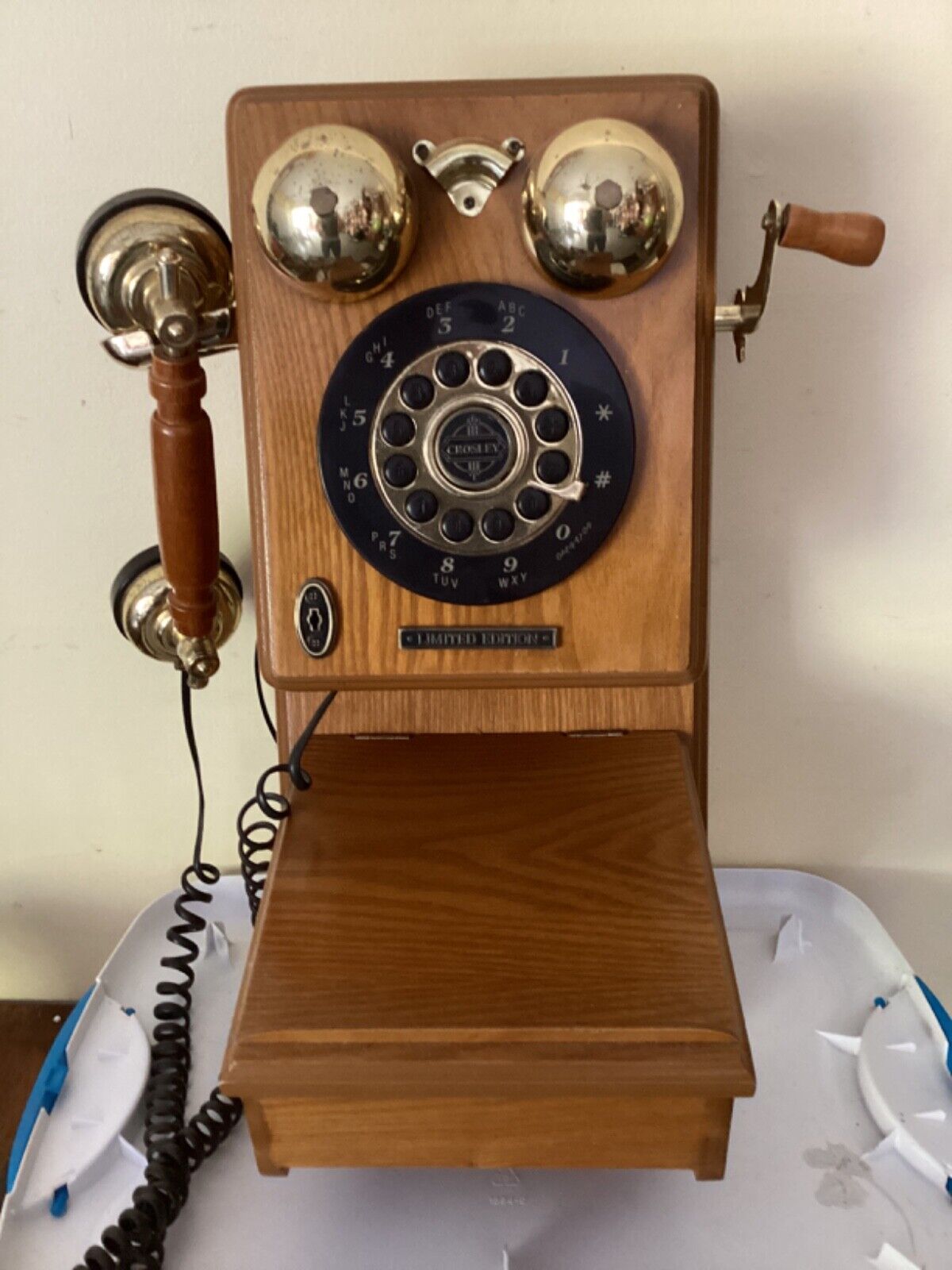 CROSLEY WOODEN WALL PHONE Vintage Retro Style Telephone ( Tested works )