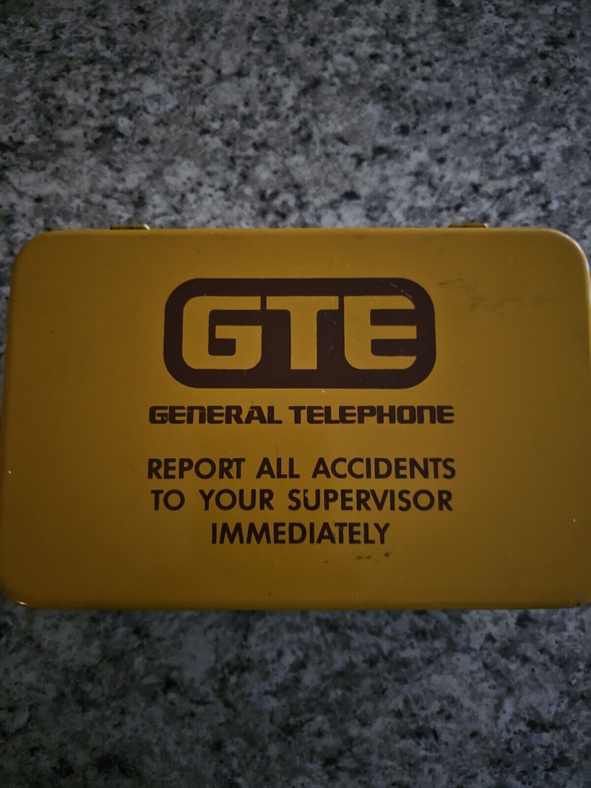 GTE General Telephone Electronics Vintage First Aid Kit Metal Box Early 1980’s