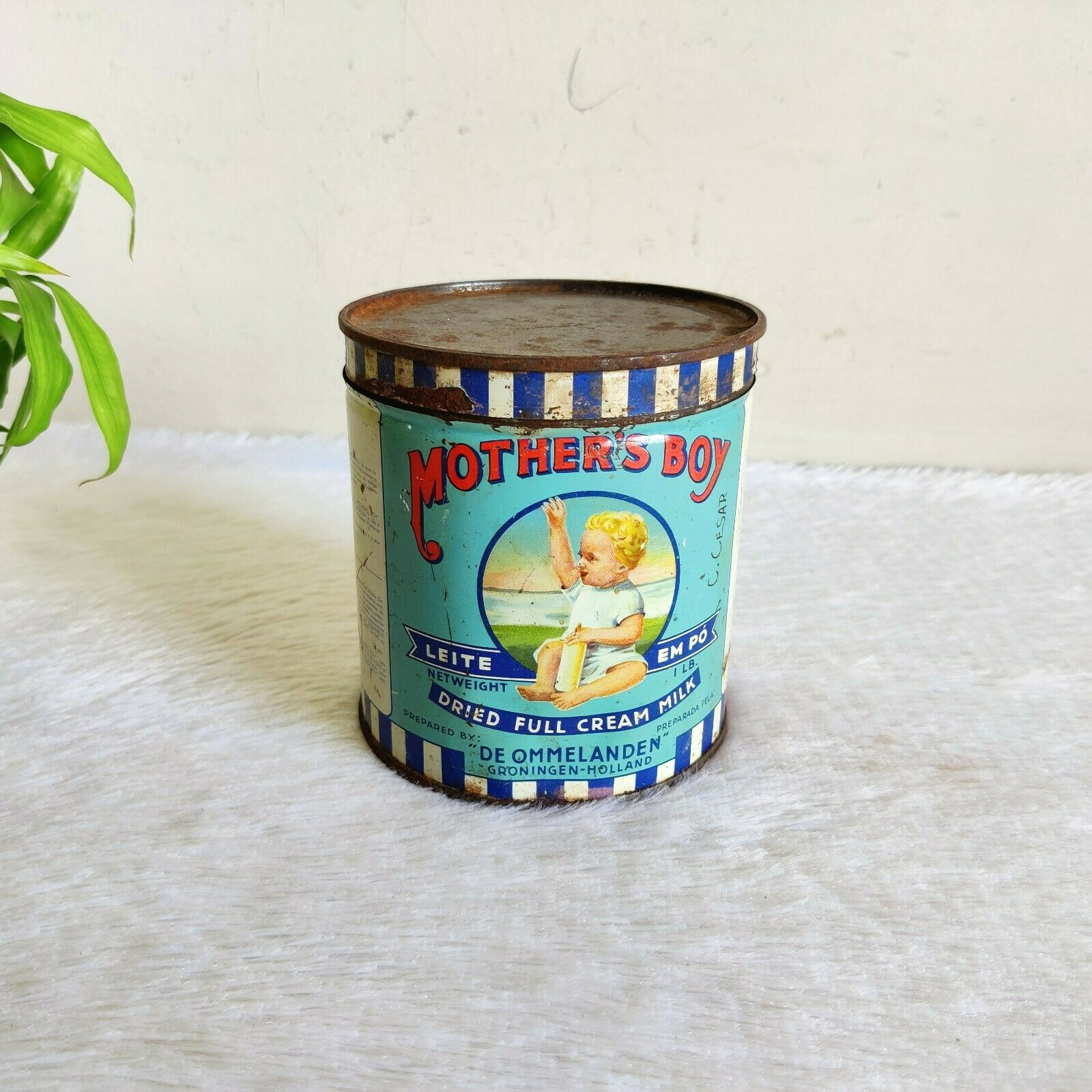 1930s Vintage Mother's Boy Dried Full Cream Milk Tin Box Round Holland Tin TB85