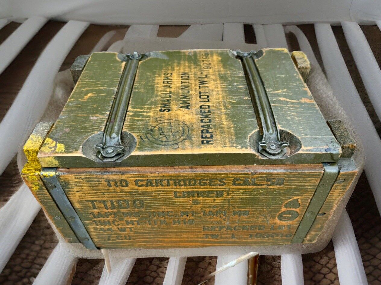 Vintage Military Wood Ammo Crate .50 Cal M8 Linked With Metal Straps Small Arms