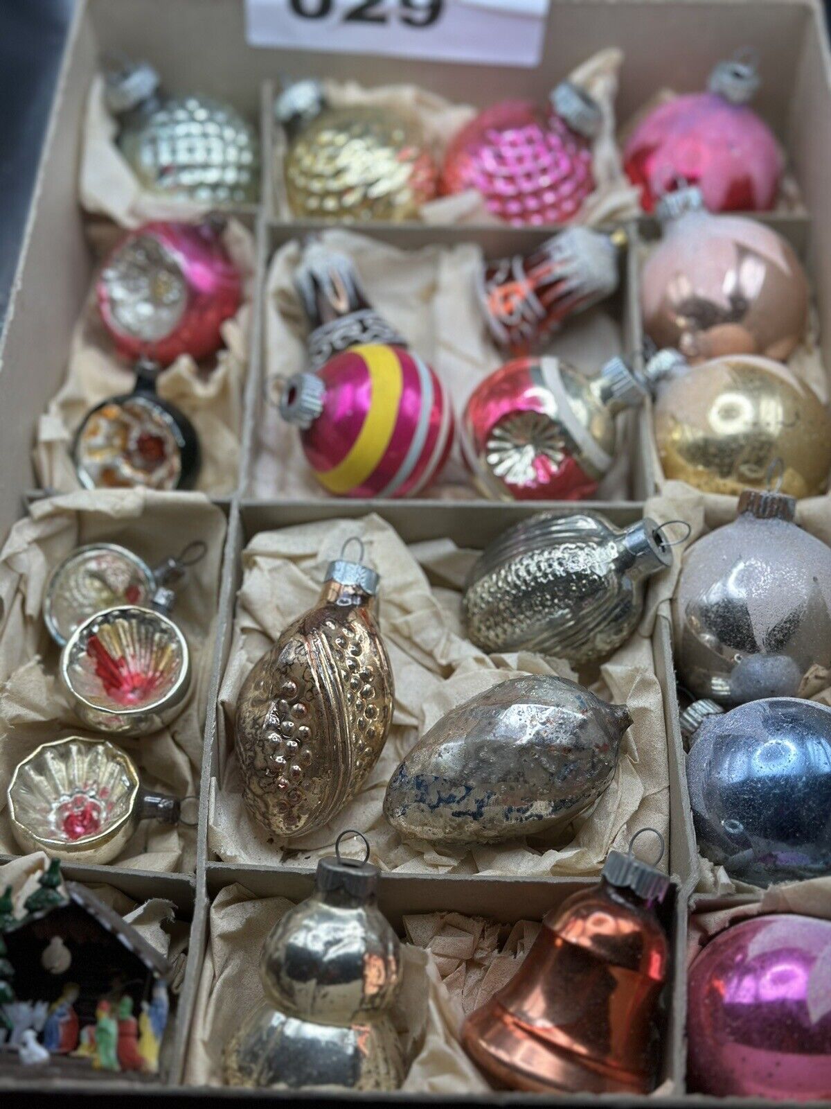 Mixed Lot VINTAGE Christmas Ornaments SHINY BRITE  MICA BUMPY ROUND FEATHER ETC.