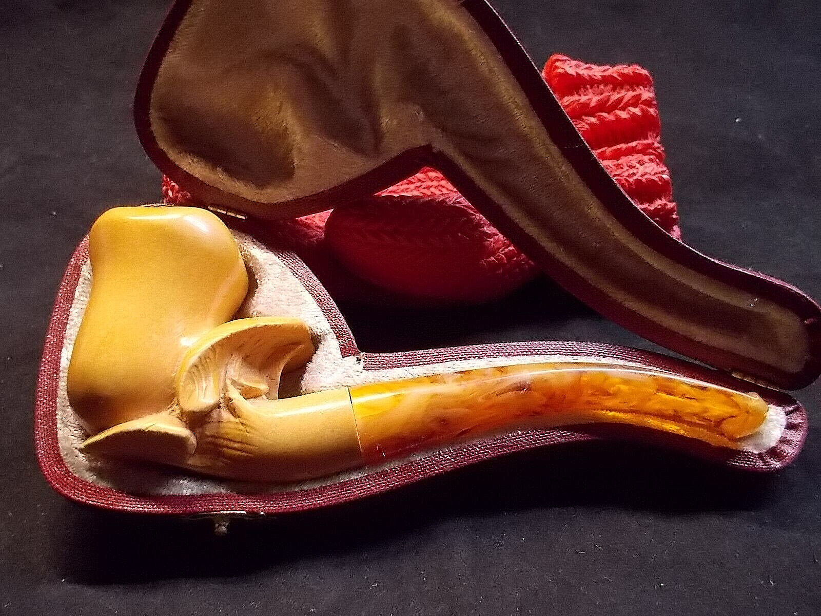 NEW UNSMOKED MEERSCHAUM SMALL FREE HAND CARVED BOWL SMOKING PIPE FITTED CASE