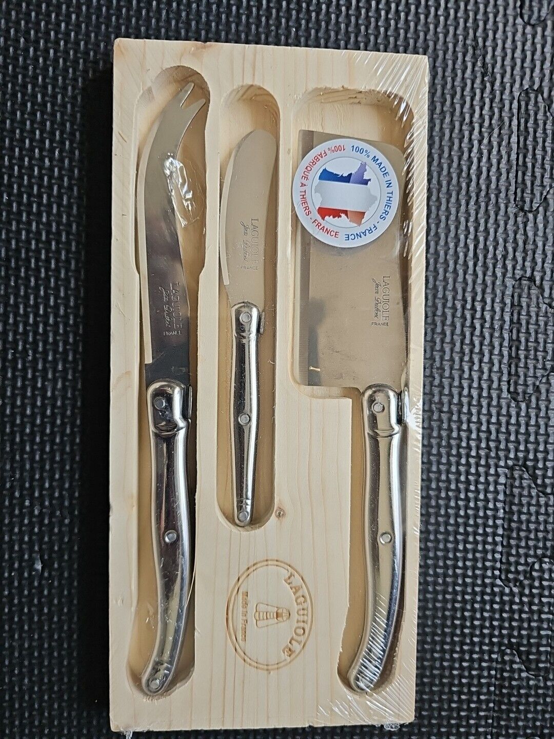 Laguiole Cheese Knife Set By Flying Colors stainless steel silver NEW sealed box