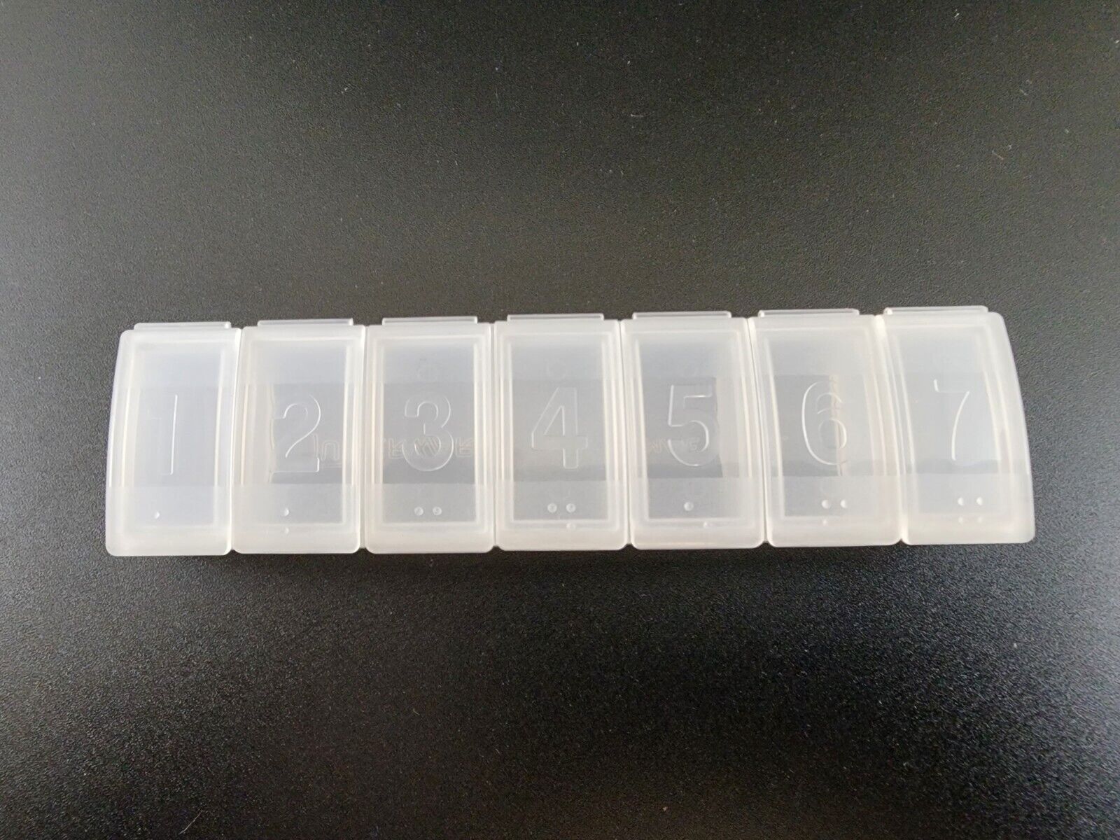 Tupperware 7 Day Clear Pill Case Keeper Divided Container Braille #1862