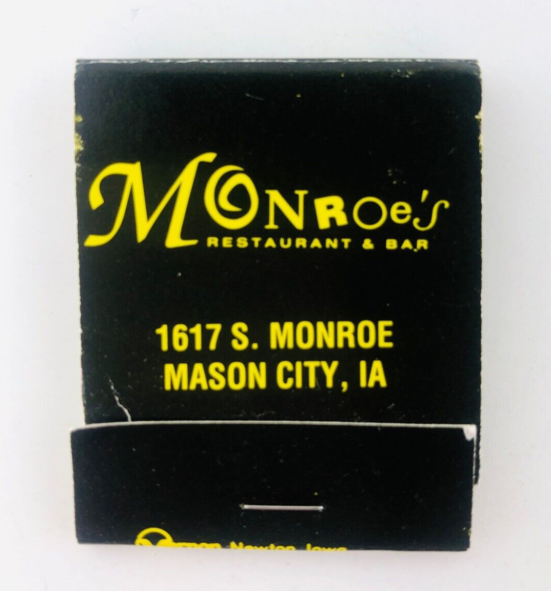 Vintage Monroe\'s Restaurant & Bar Matchbook Mason City Iowa IA 1990s