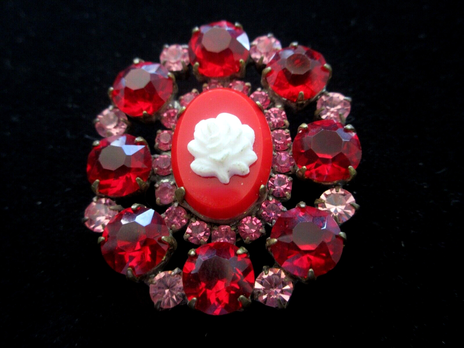 Czech Vintage Style Glass Rhinestone Button  Beautiful  Ruby Red & Pink w/c Rose