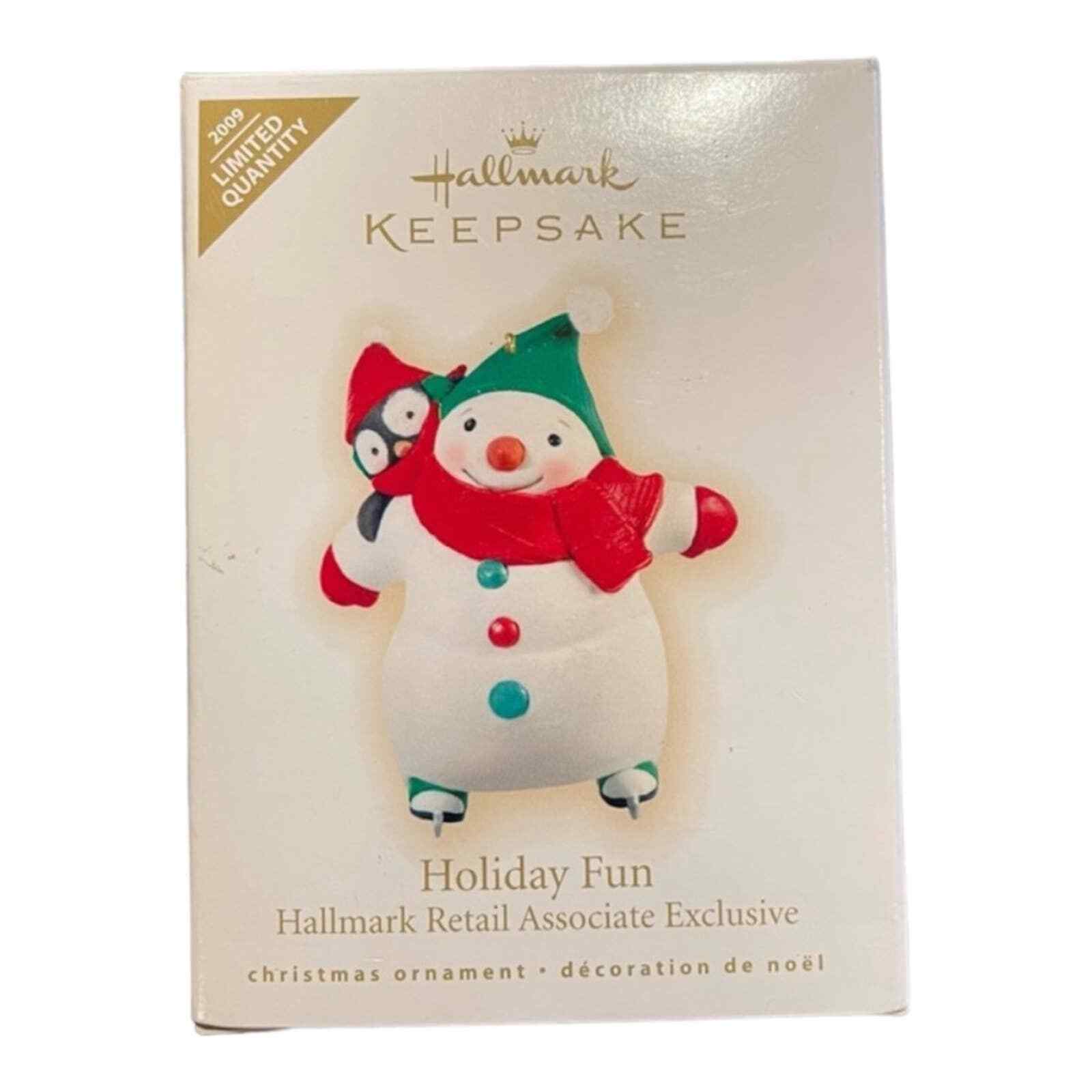 Hallmark Keepsake Ornament 2009 Retail Associate Exclusive Holiday Fun Limited