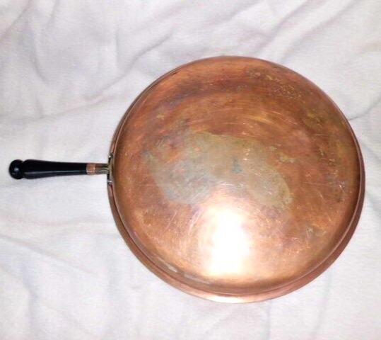 Antique Copper Skillet Frying Pan 12 in Wooden Handle Shallow