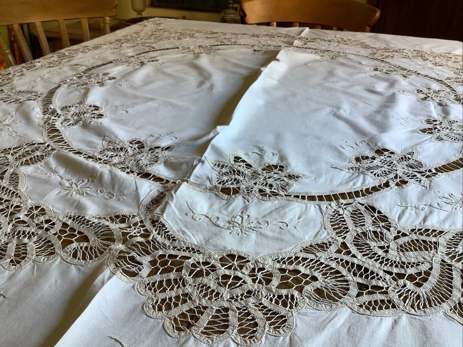 Very large Vintage Round Ribbon Lace Tablecloth 205 cms Diameter