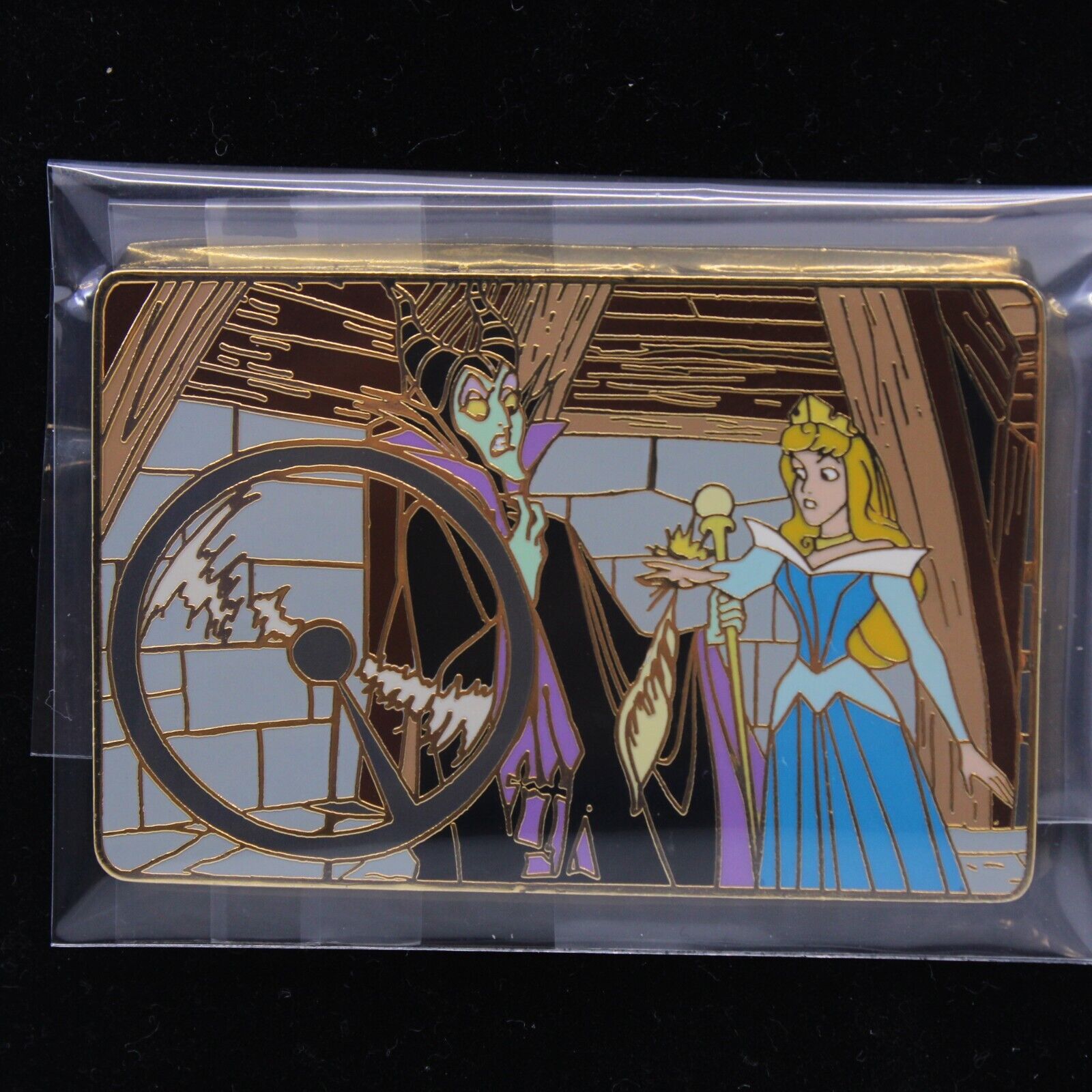 A4 Disney Auctions LE Pin Maleficent Sleeping Beauty Spinning Wheel Aurora