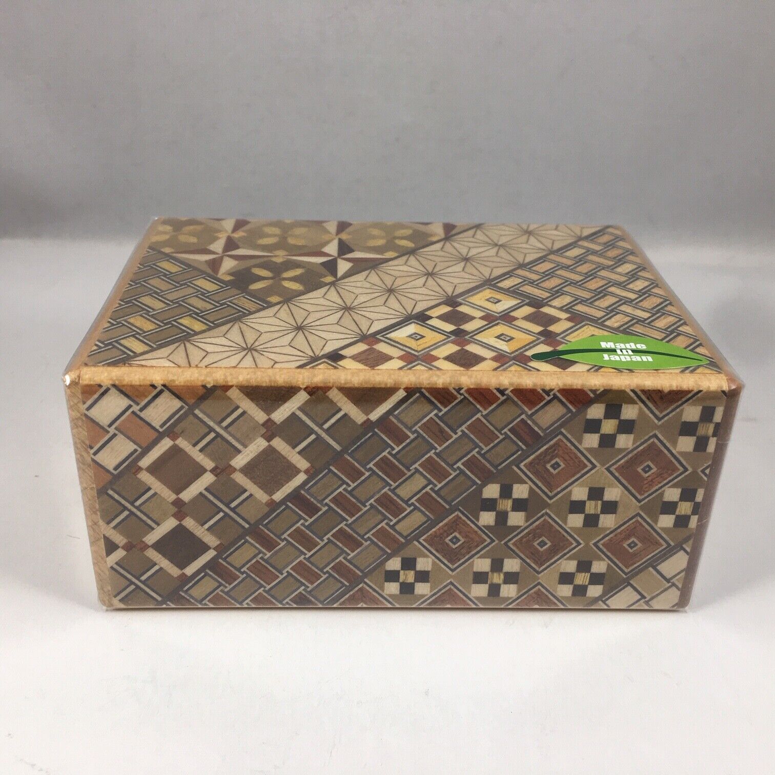 Japanese Yosegi Puzzle Box Wooden Magic Trick Box 21 Steps HK-125 Made in Japan