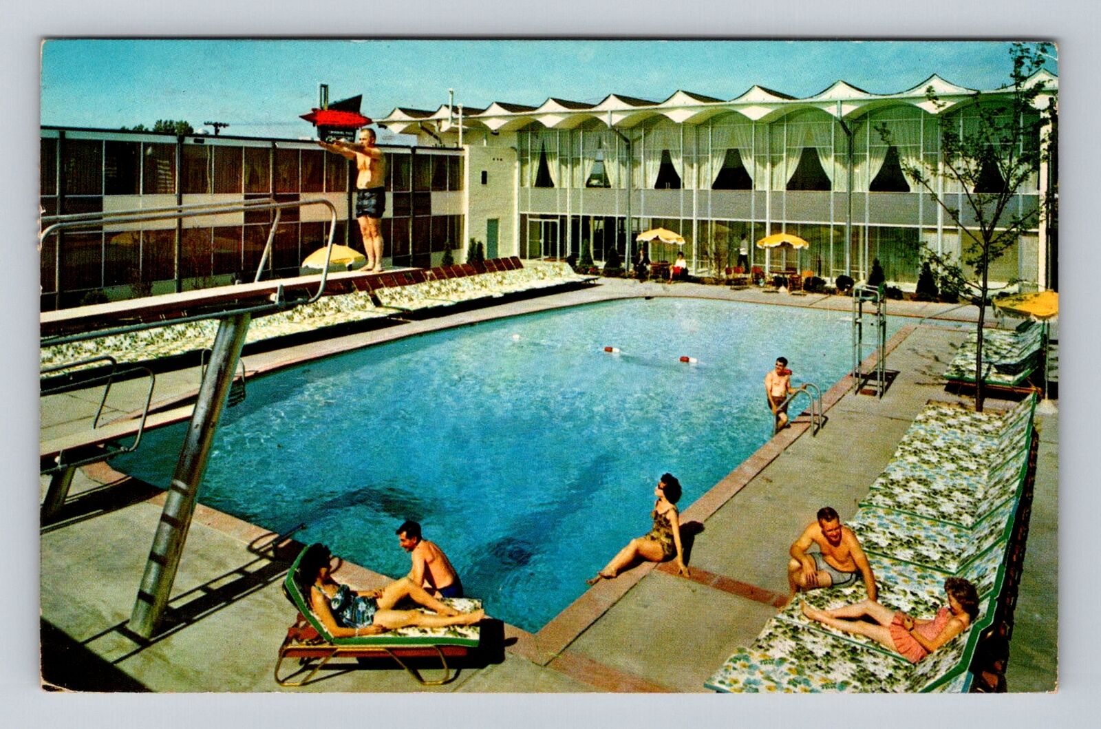 Gary IN-Indiana, Sheraton Inn Advertising, Vintage Souvenir Postcard