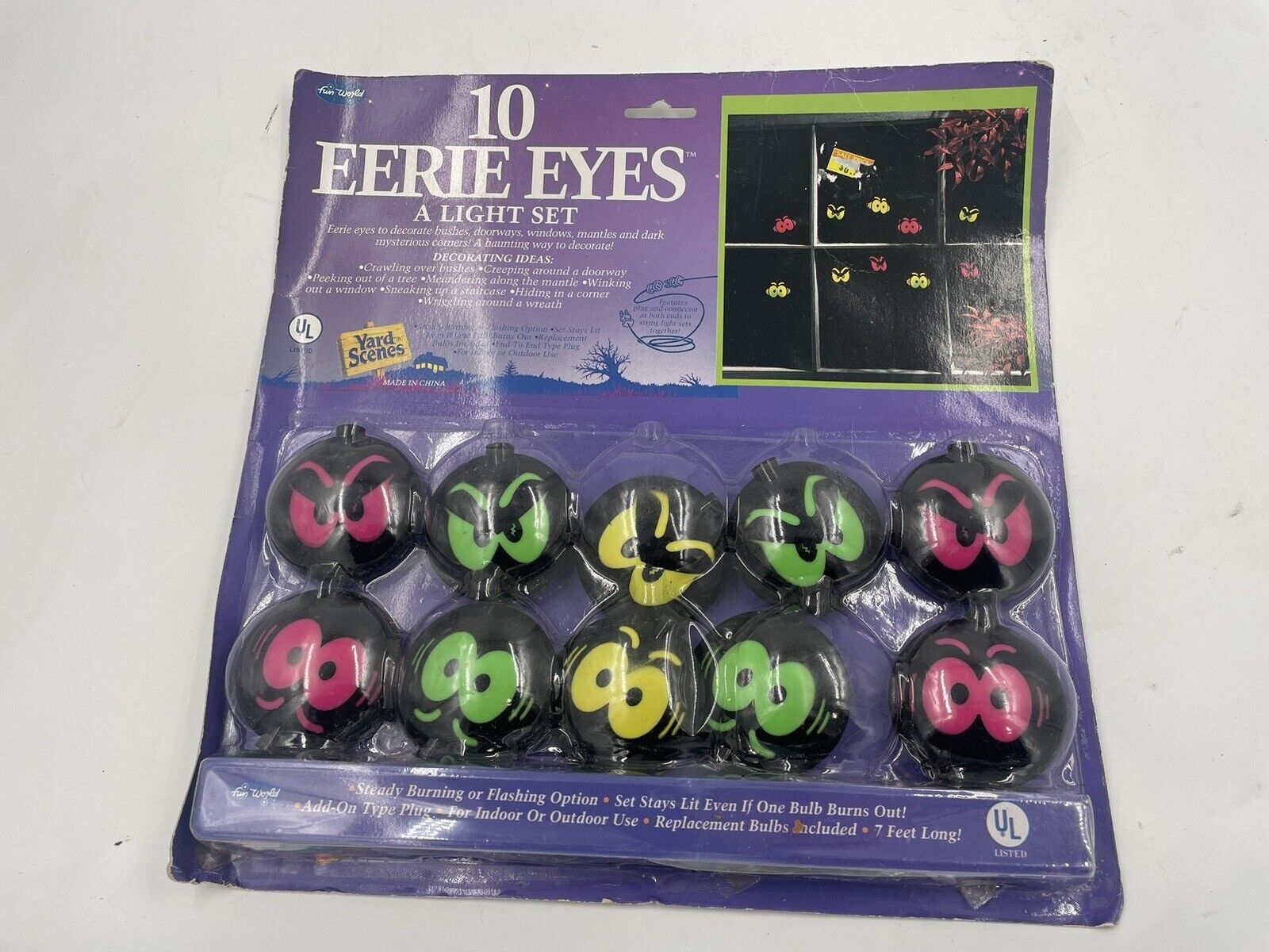 New Eerie Eyes Halloween String 10 Light Set by Fun World - Spooky Creepy Faces