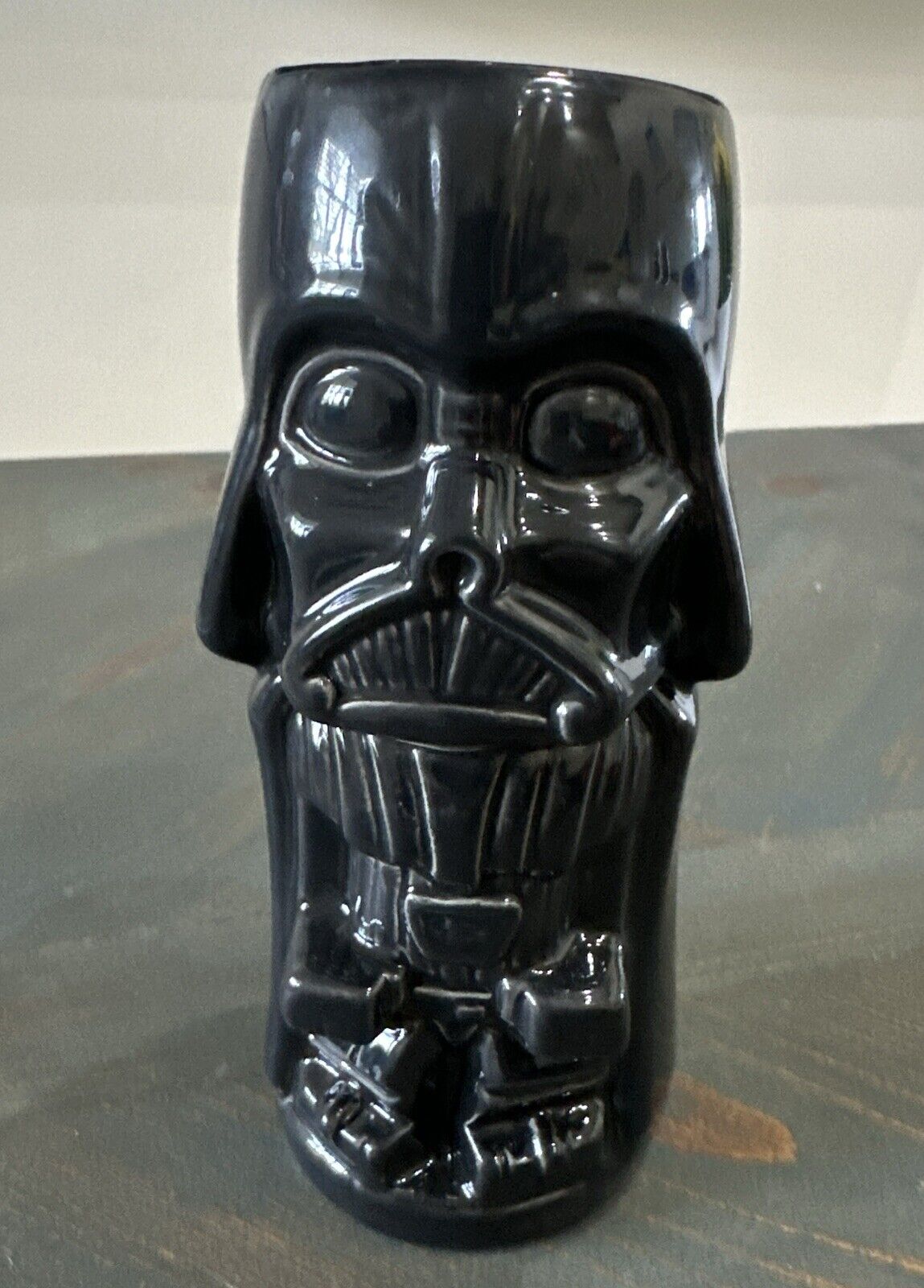 Geeki Tikis STAR WARS Darth Vader  Ceramic Tiki Style Mug Holds 14oz NWOT