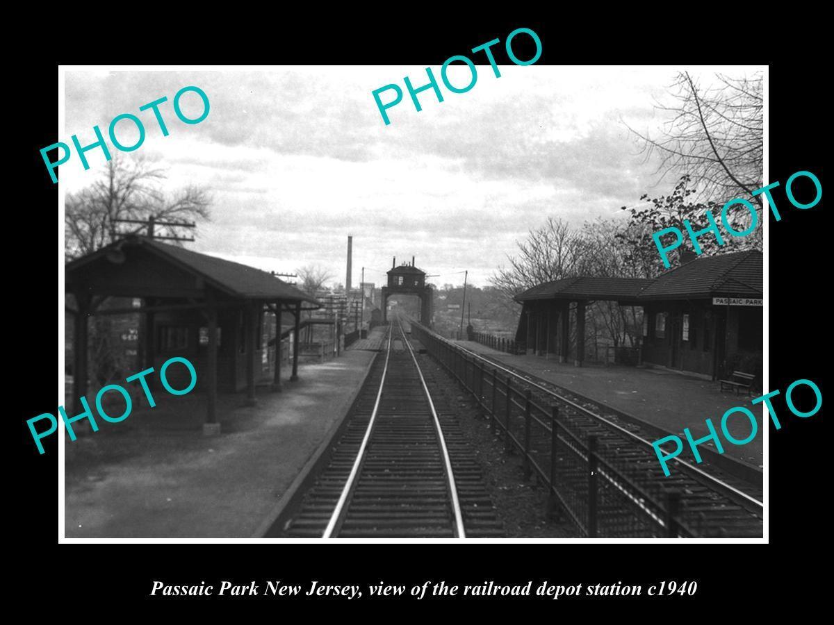 OLD 6 X 4 HISTORIC PHOTO OF PASSAIC PARK NEW JERSEY RAILROAD DEPOT STATION c1940