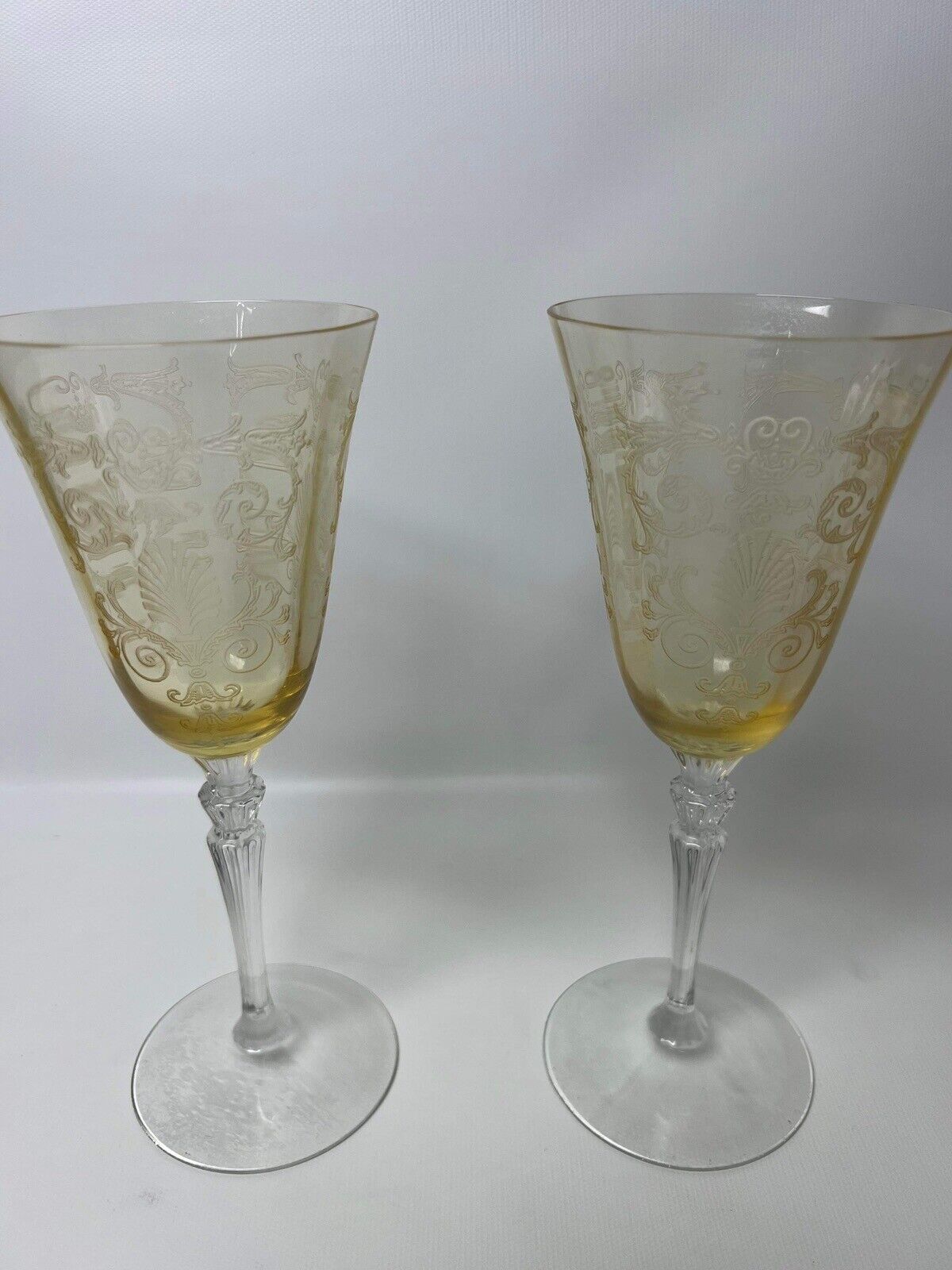 Fostoria Versalies Topaz Glass Wine Water Goblet Elegant 1930s Yellow 8 1/4in”
