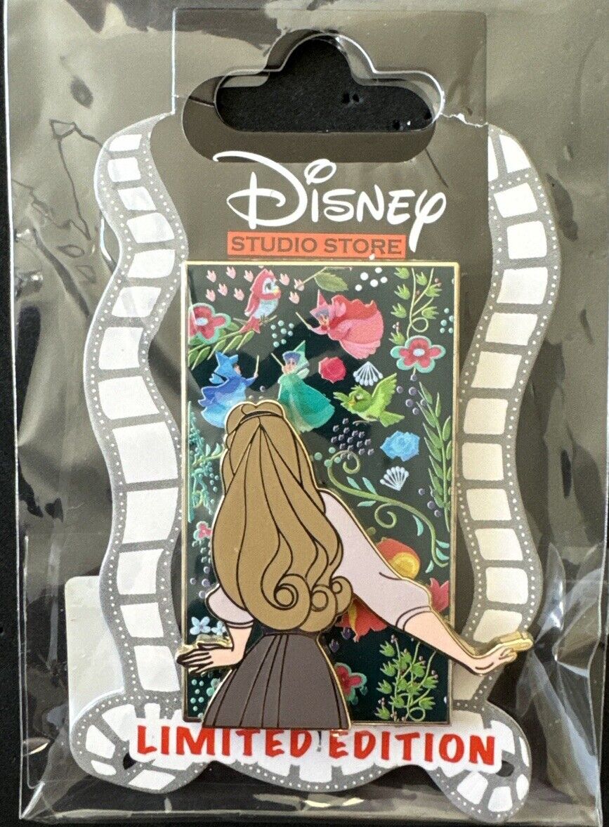 Disney DSSH 2023 Princess Briar Rose Sleeping Beauty LE 400 pin
