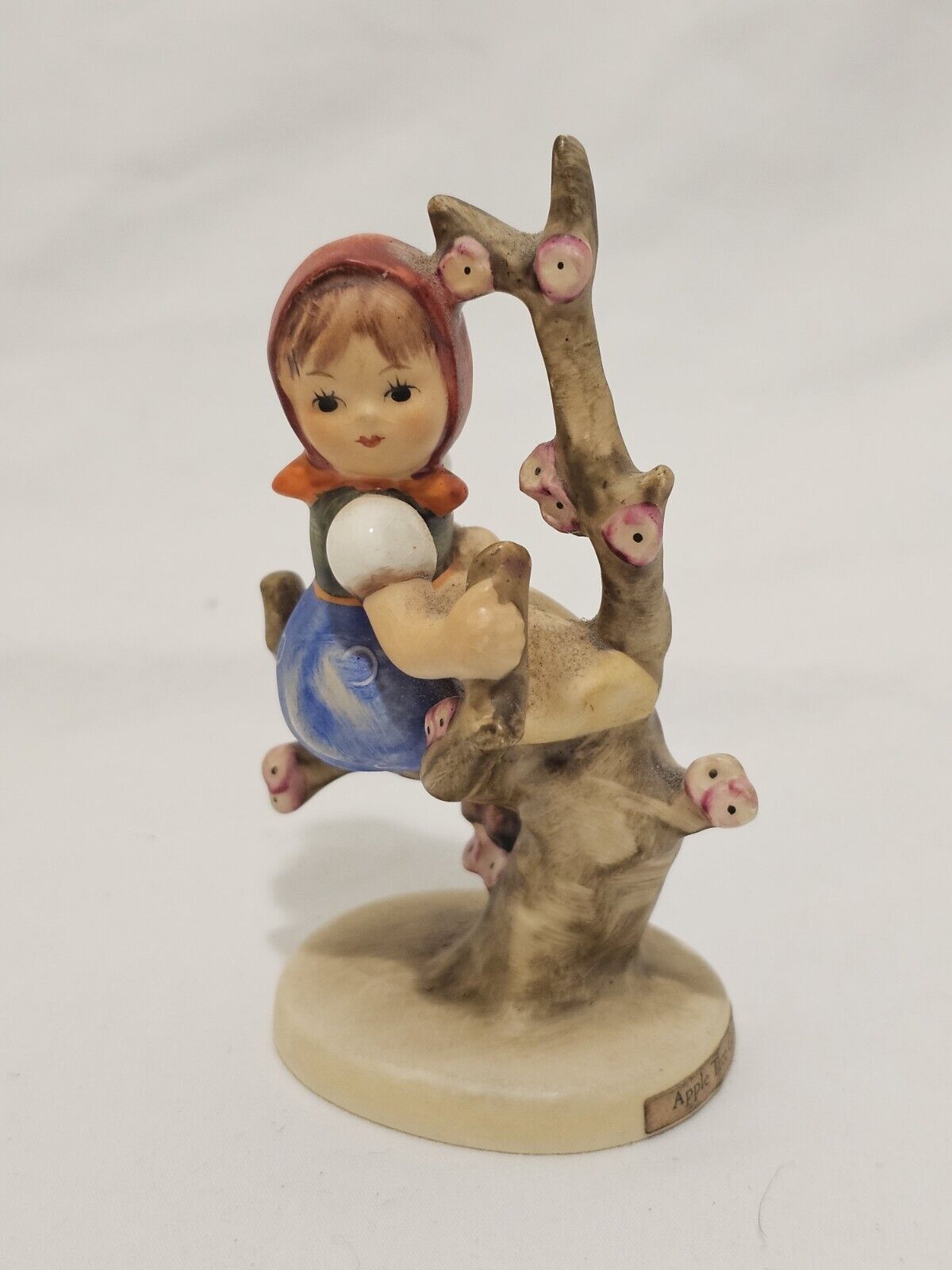 Vintage Hummel Apple Tree Girl Figurine Hand Painted Porcelain Germany Goebel 4”